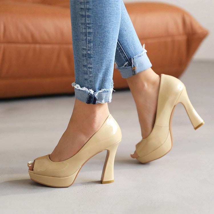 Talons Orthopédiques Classiques au Style Intemporel