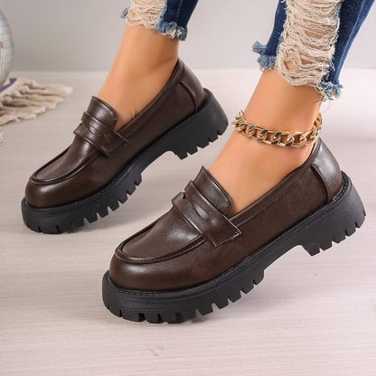 Chaussures Orthopédiques d'Inspiration Vintage