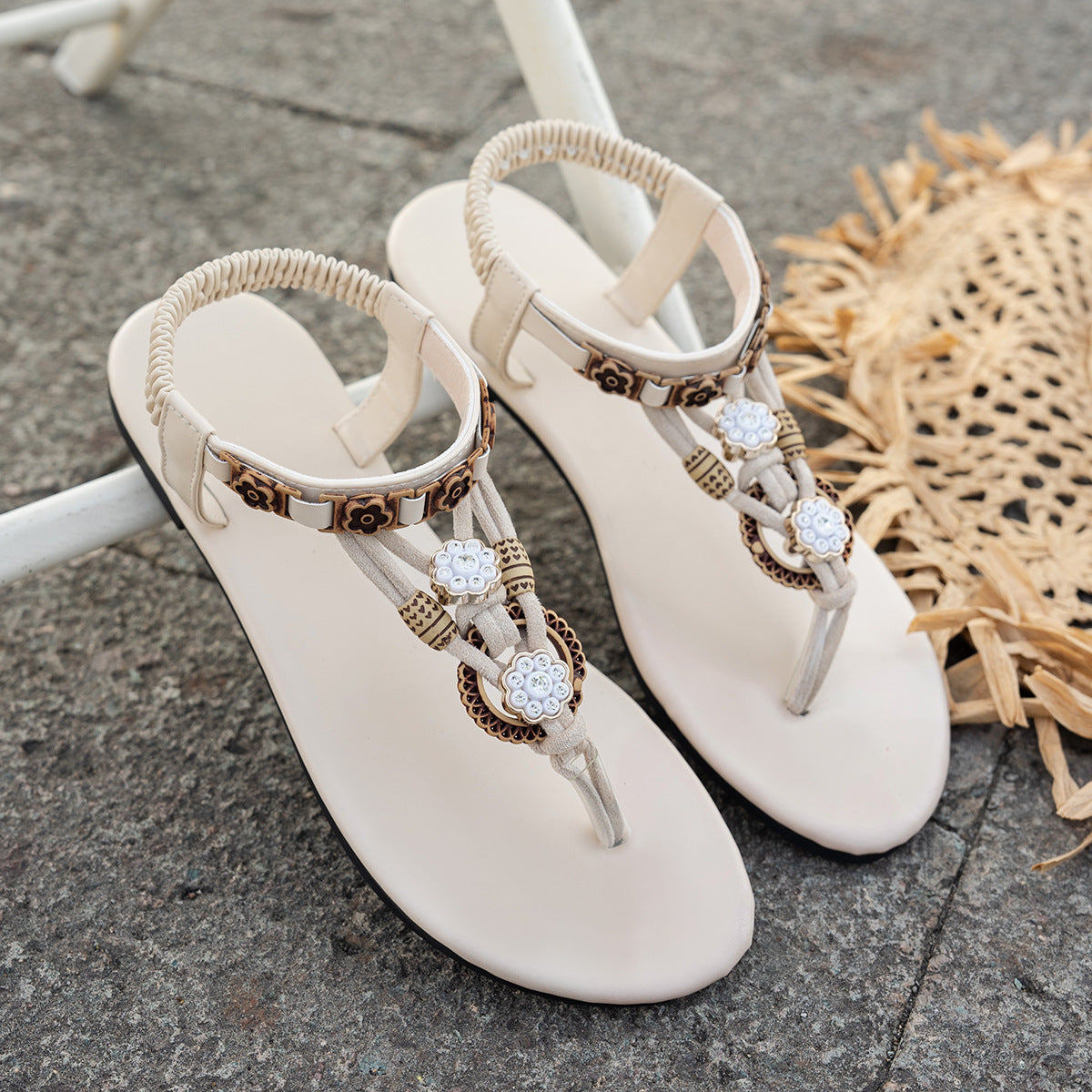 Chaussures Orthopédiques d'Inspiration Vintage