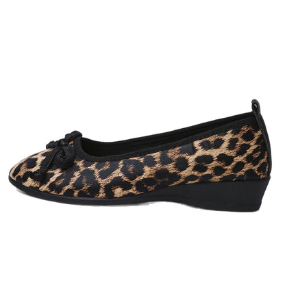 Chaussures Orthopédiques Gracieuses au Look Moderne