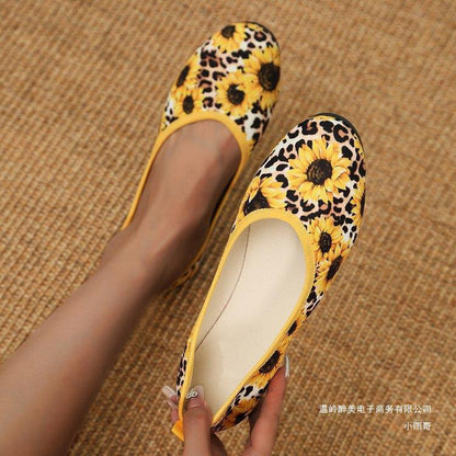Chaussures Orthopédiques d'Inspiration Vintage