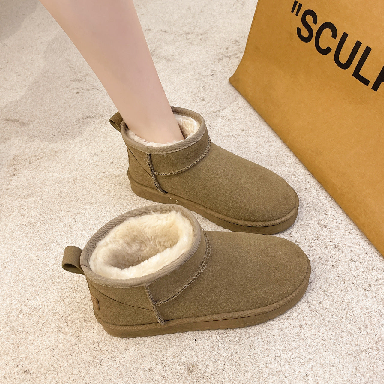 Bottes Orthopédiques Gracieuses au Look Moderne