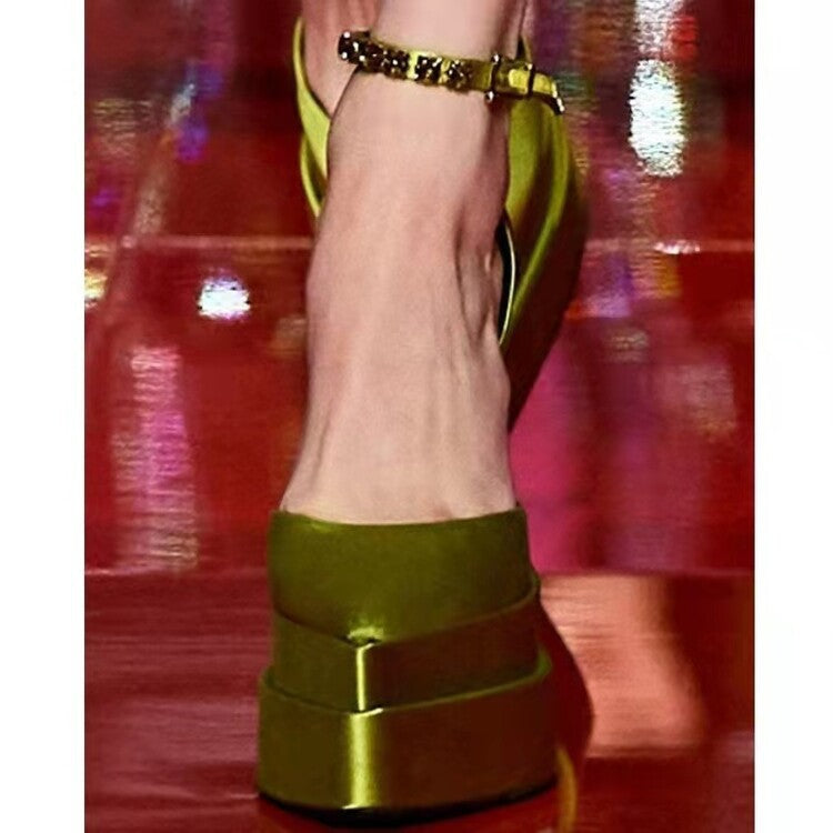 Sandales Orthopédiques Gracieuses au Look Moderne