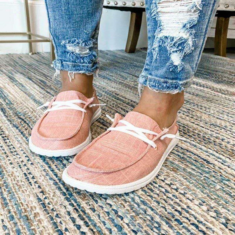 Chaussures Orthopédiques d'Inspiration Vintage