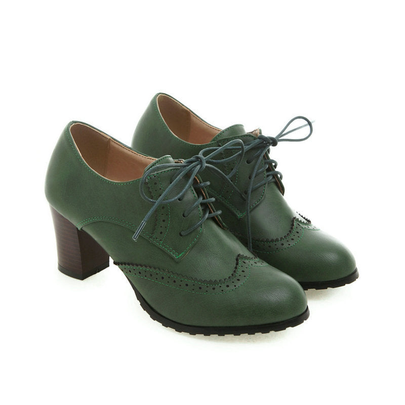 Chaussures Orthopédiques Gracieuses au Look Moderne