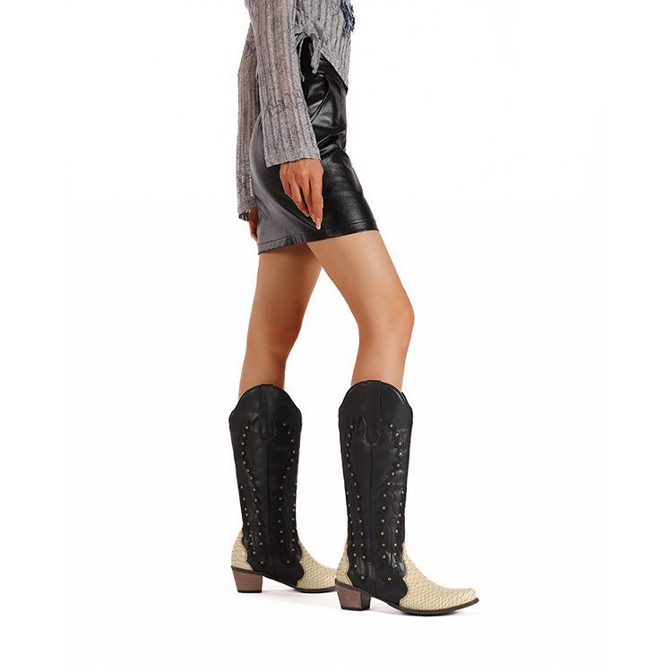 Bottes Orthopédiques Classiques au Style Intemporel