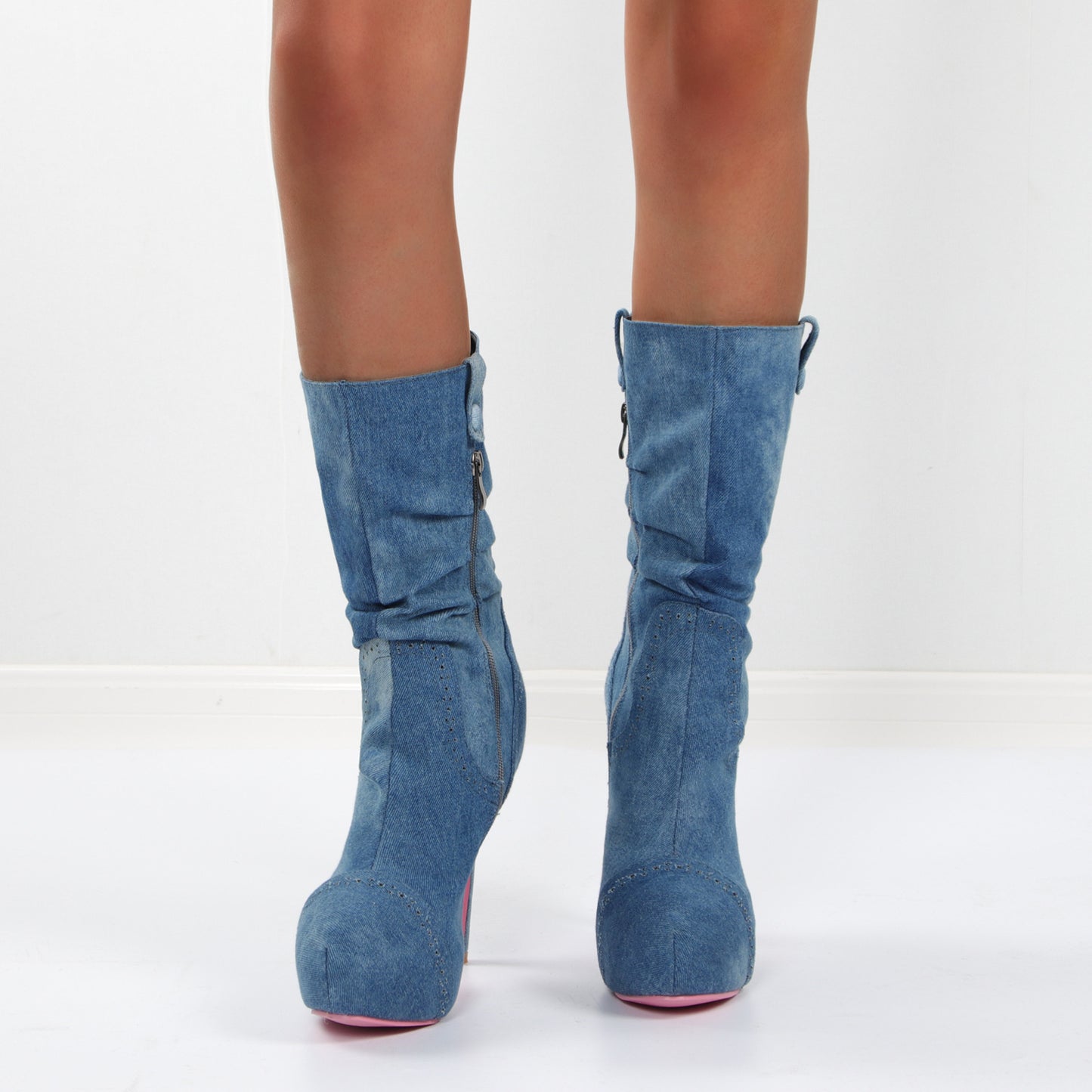 Bottes Orthopédiques Gracieuses au Look Moderne