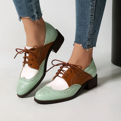 Chaussures Orthopédiques d'Inspiration Vintage