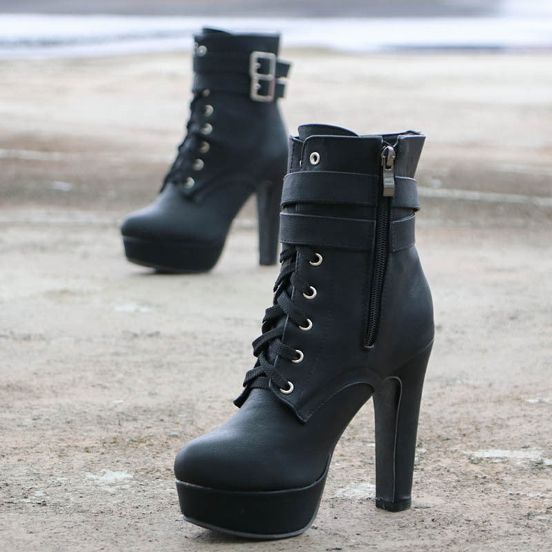 Bottes Orthopédiques Gracieuses au Look Moderne