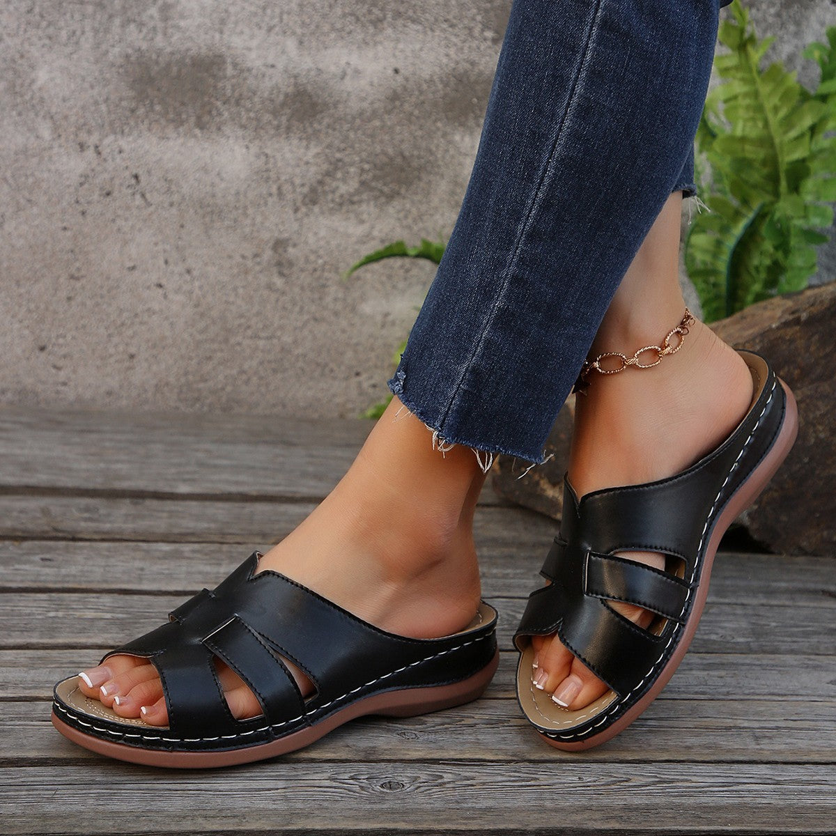 Sandales Orthopédiques Gracieuses au Look Moderne
