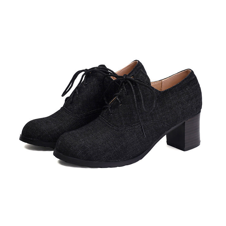 Chaussures Orthopédiques d'Inspiration Vintage