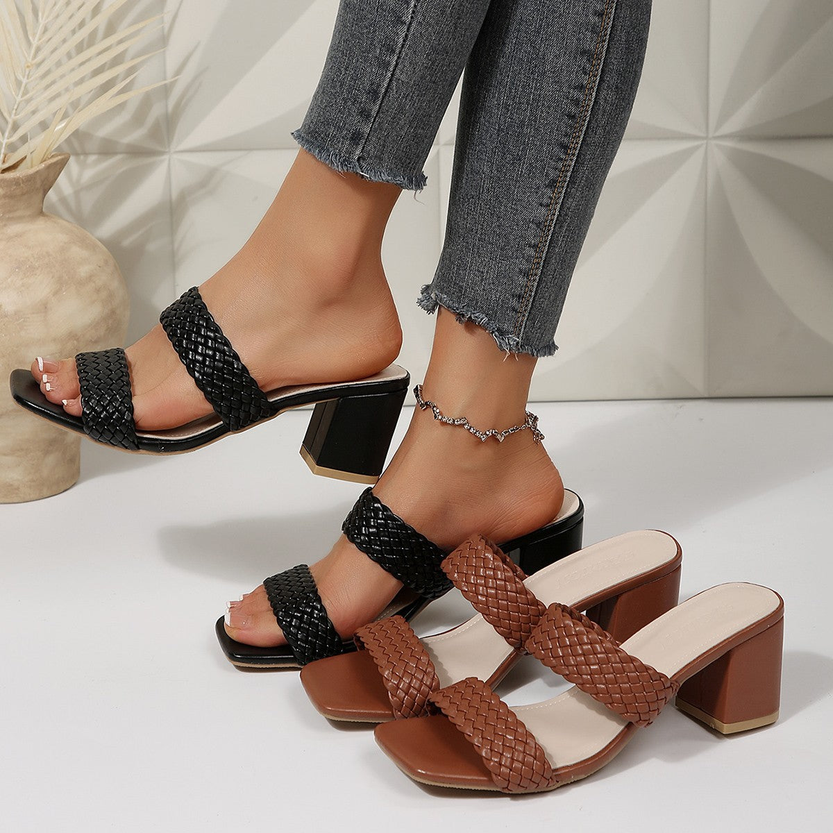 Chaussures Orthopédiques Gracieuses au Look Moderne