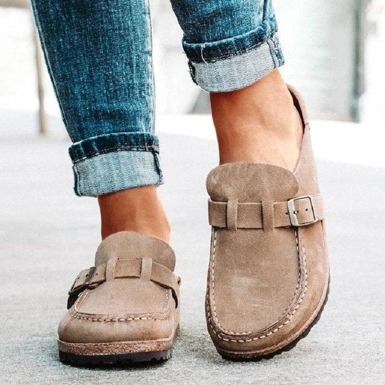 Chaussures Orthopédiques d'Inspiration Vintage