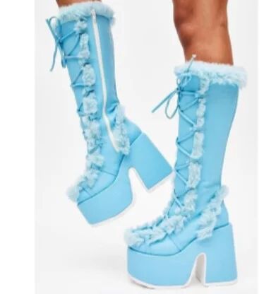 Bottes Orthopédiques Gracieuses au Look Moderne