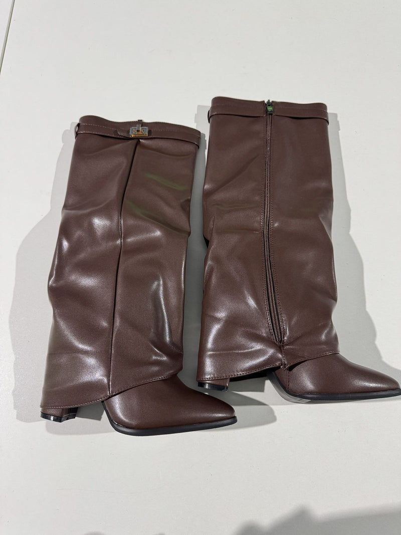 Bottes Orthopédiques Stylées pour Toute Occasion