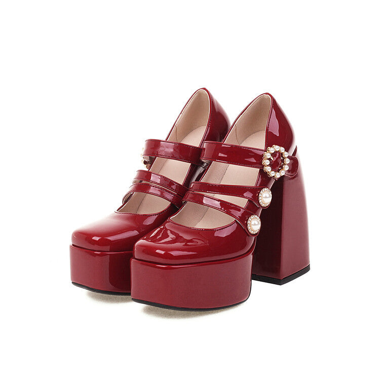 Chaussures Orthopédiques d'Inspiration Vintage