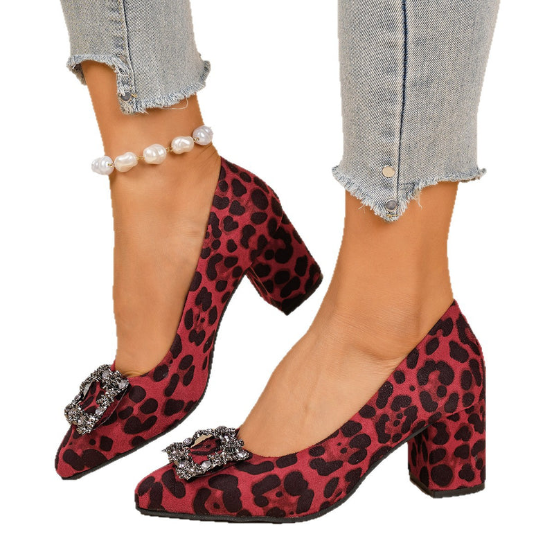 Chaussures Orthopédiques d'Inspiration Vintage