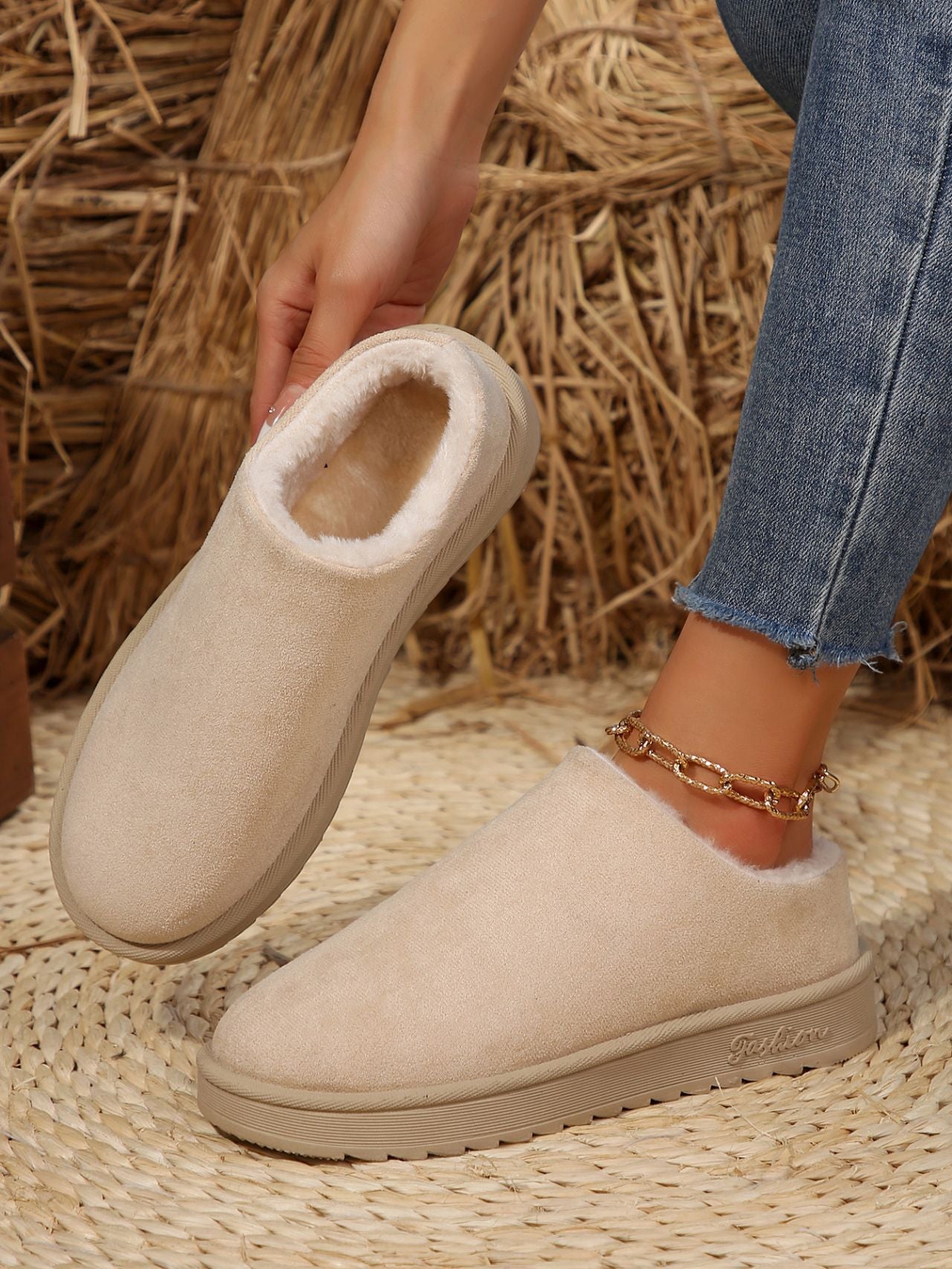 Bottes Orthopédiques Gracieuses au Look Moderne
