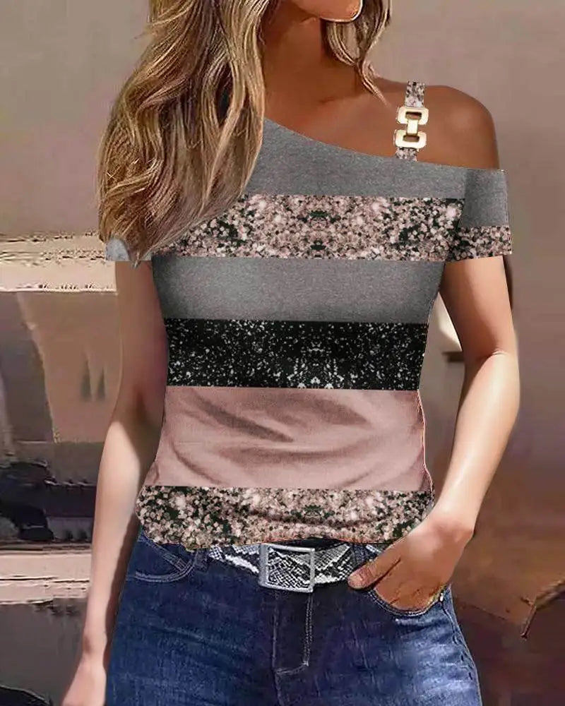 Moderne et minimaliste Chemise