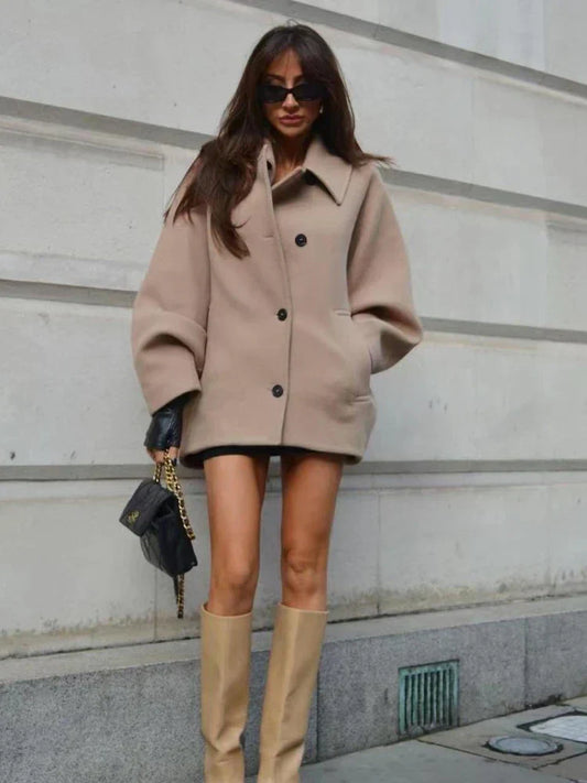Veste au design réfléchi