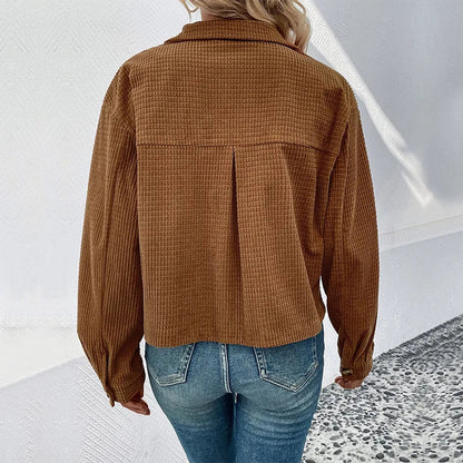 Veste au design réfléchi