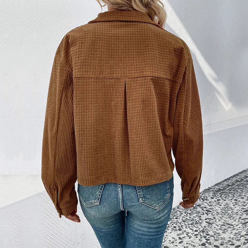 Veste au design réfléchi