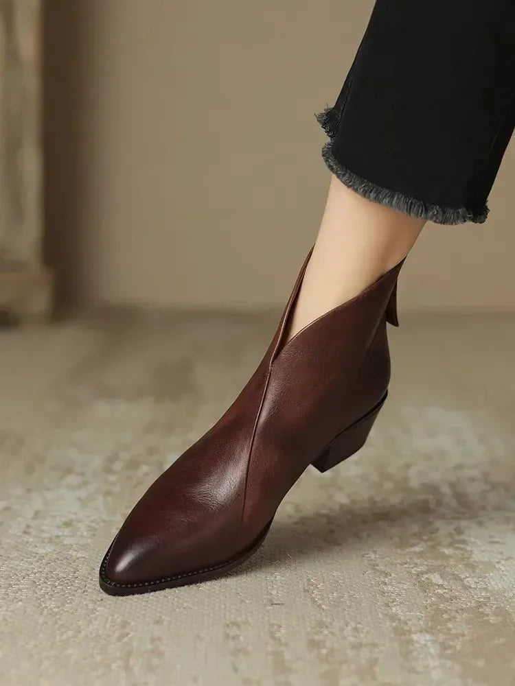 SL | Bottine à bout pointu avec talon bloc