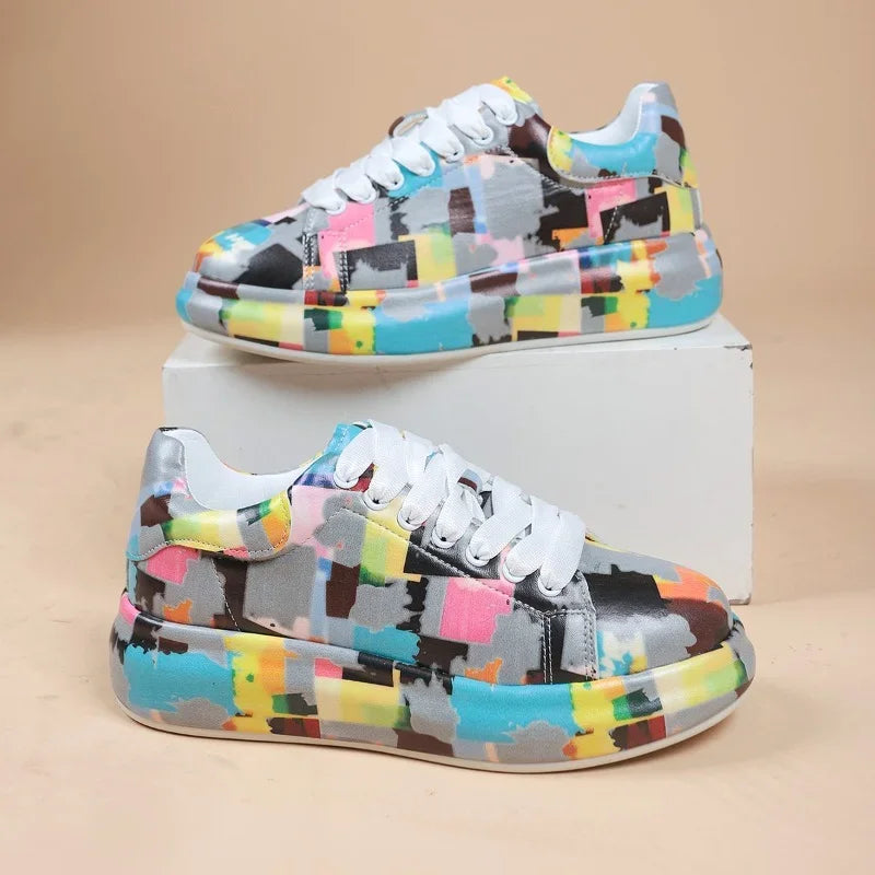 SL | Chaussures de sport vivantes de style graffiti