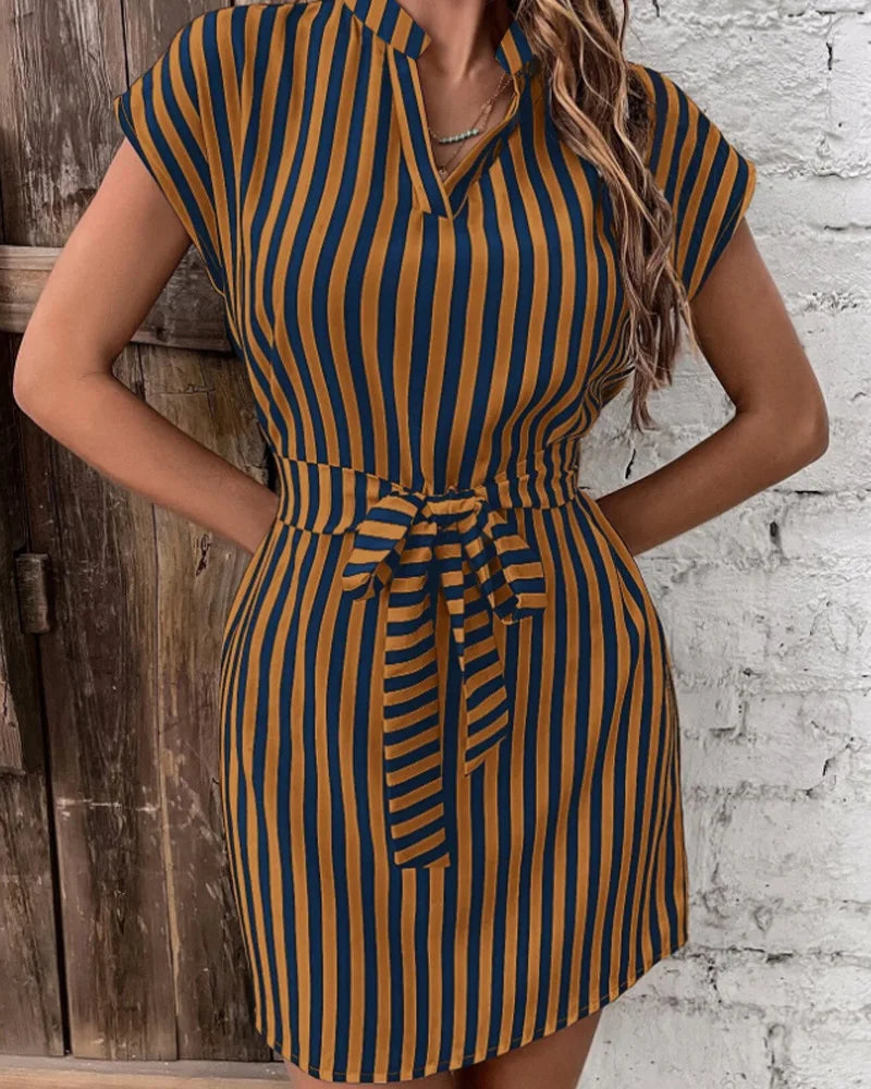 Classique et polyvalent Robe