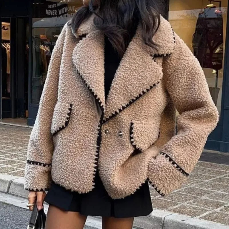 Veste magnifiquement confectionné