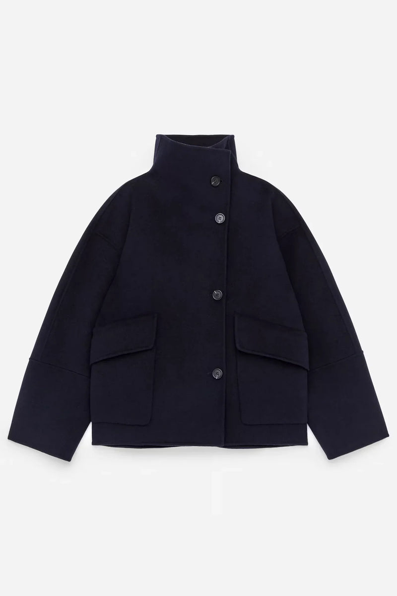 Moderne et minimaliste Veste