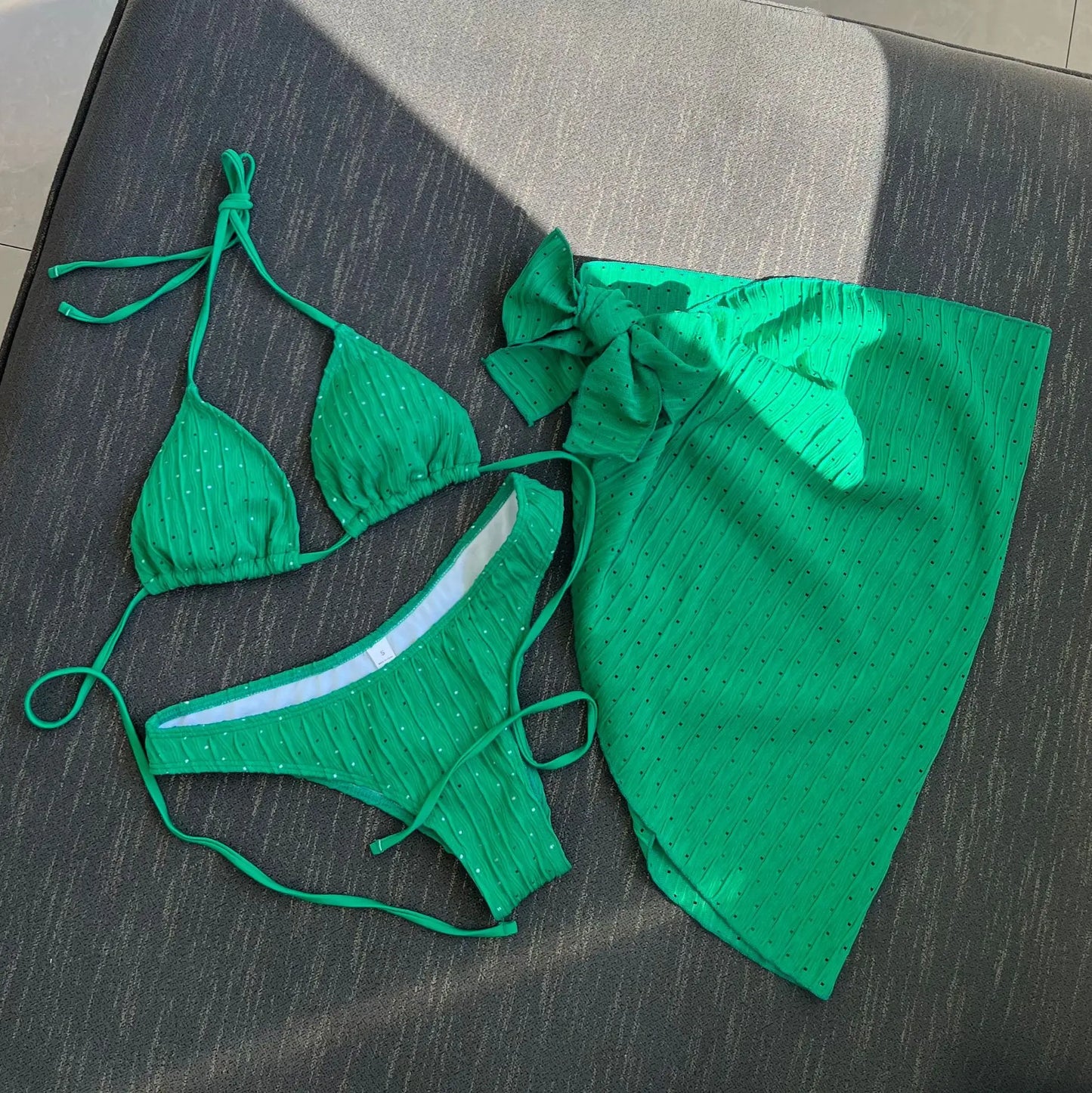 Poli et ludique Bikini