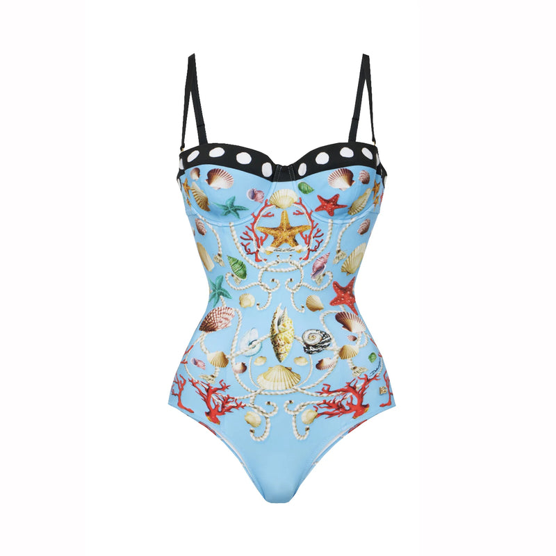 Beautifully Finished Bikini in a Timeless Design