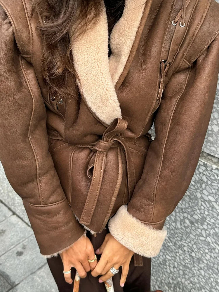 Veste magnifiquement confectionné