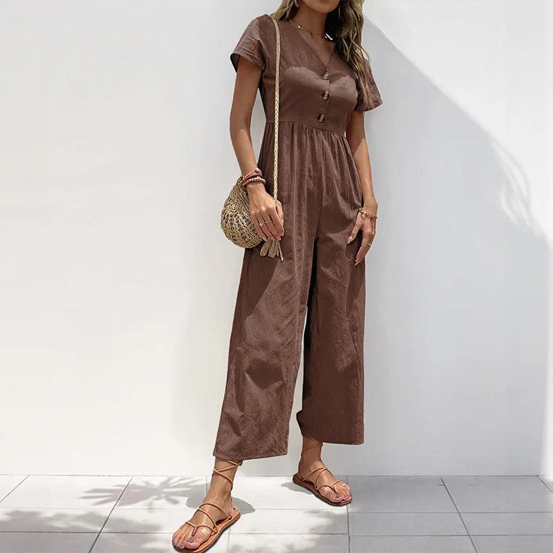 Frais et féminin Costume