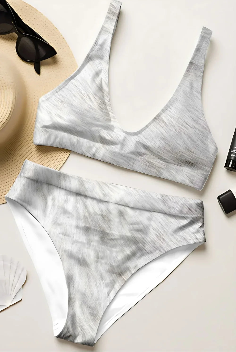 Poli et ludique Bikini