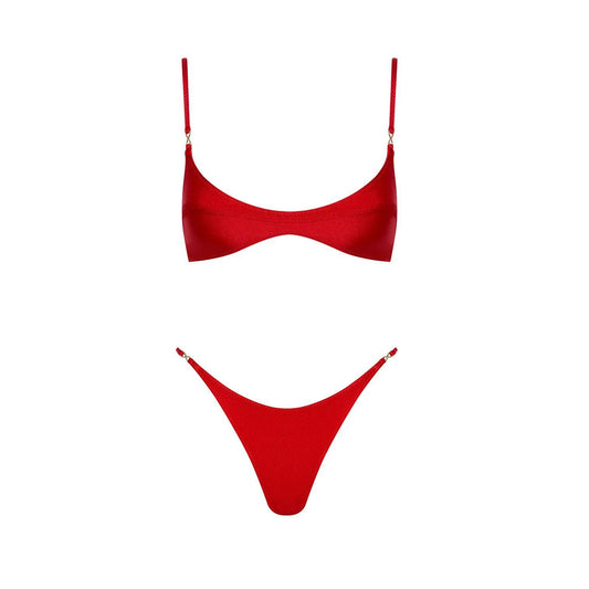 Sophisticated Bikini With a Clean Classic Look