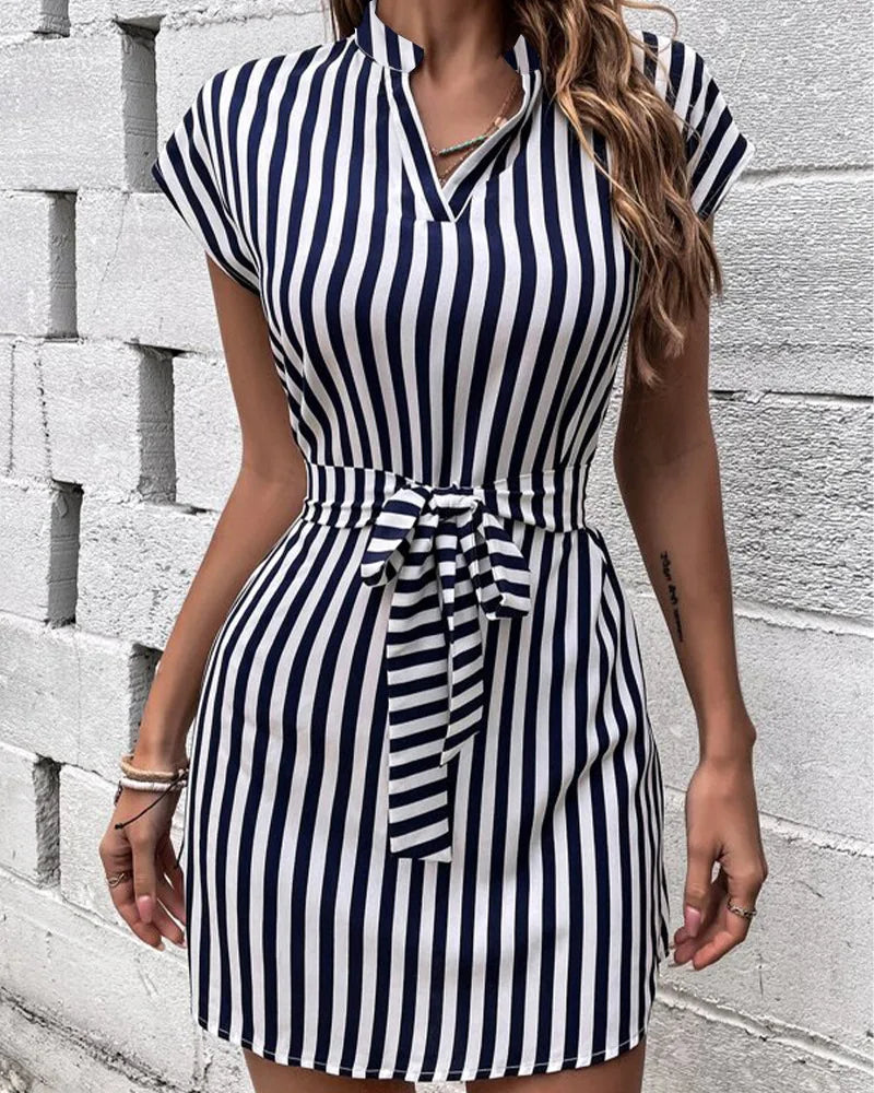 Classique et polyvalent Robe