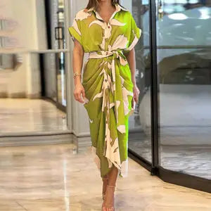 Classique et polyvalent Robe