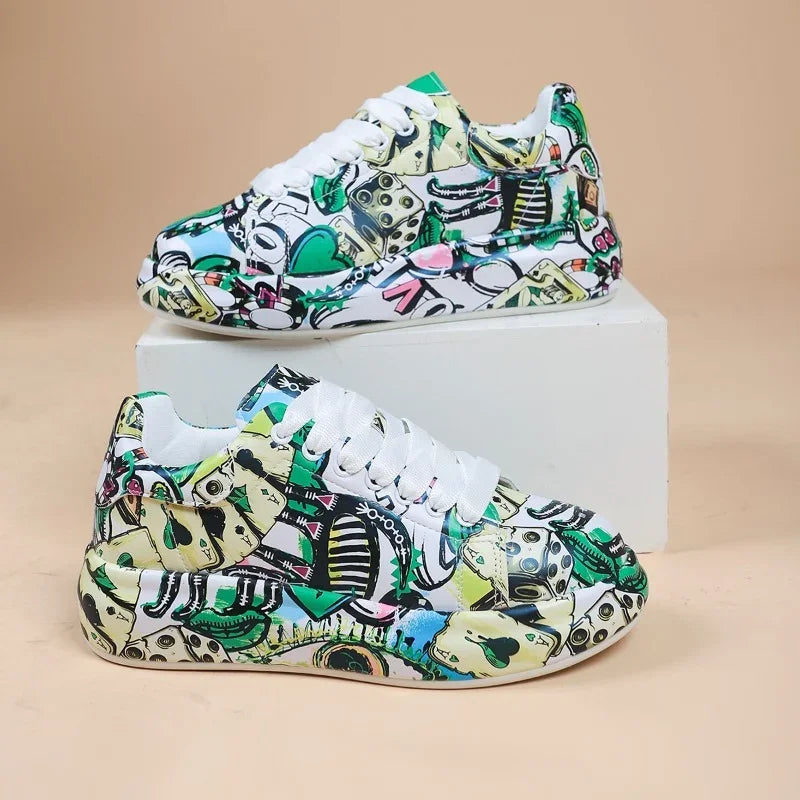 SL | Chaussures de sport vivantes de style graffiti