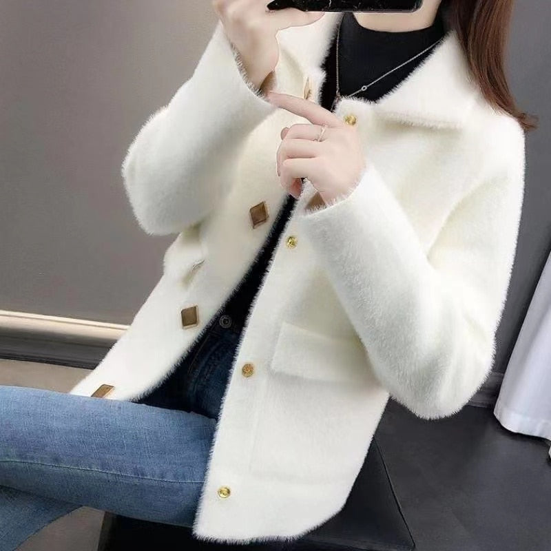 EP | IqraJacket I Veste en fourrure pour femmes