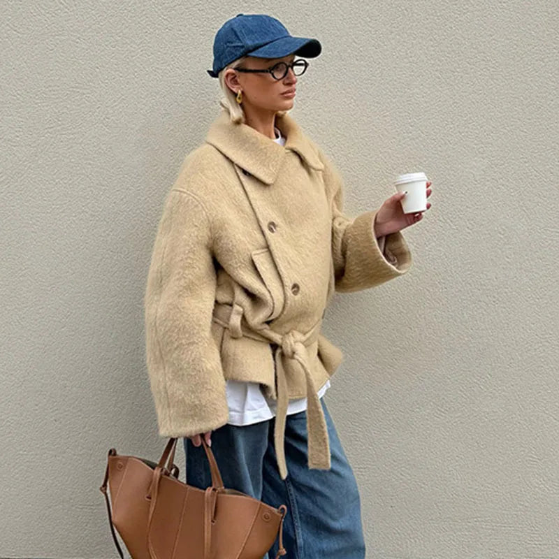 Frais et féminin Manteau