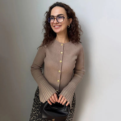 Discret et élégant Pull