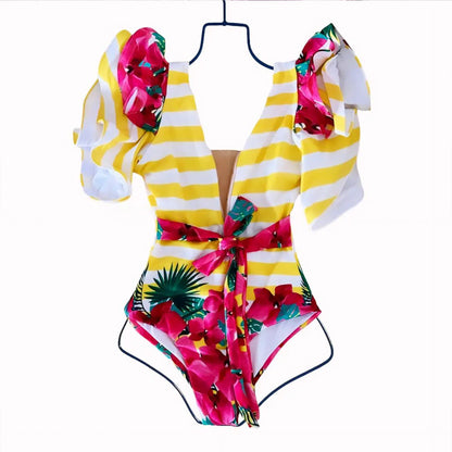 Effortlessly Monokini With a Timeless Design