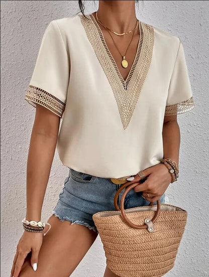 Moderne et minimaliste Chemise