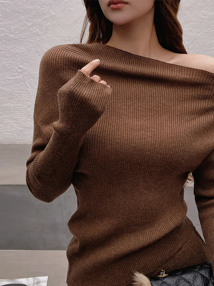Pull au design réfléchi