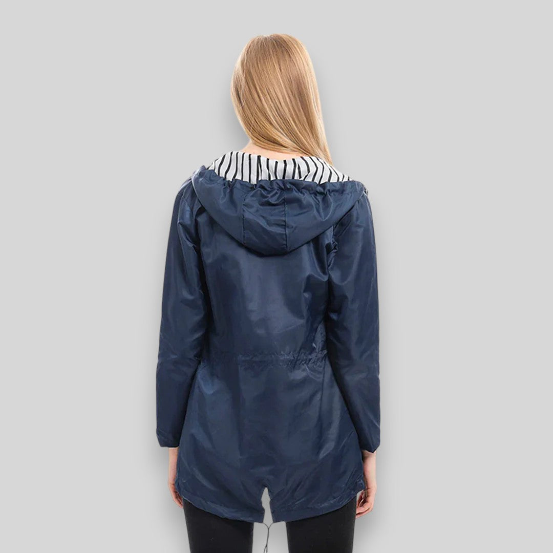 Veste au design réfléchi