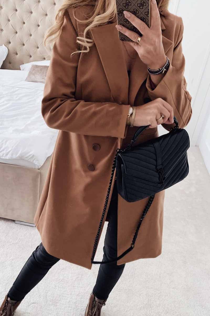 Manteau au design réfléchi