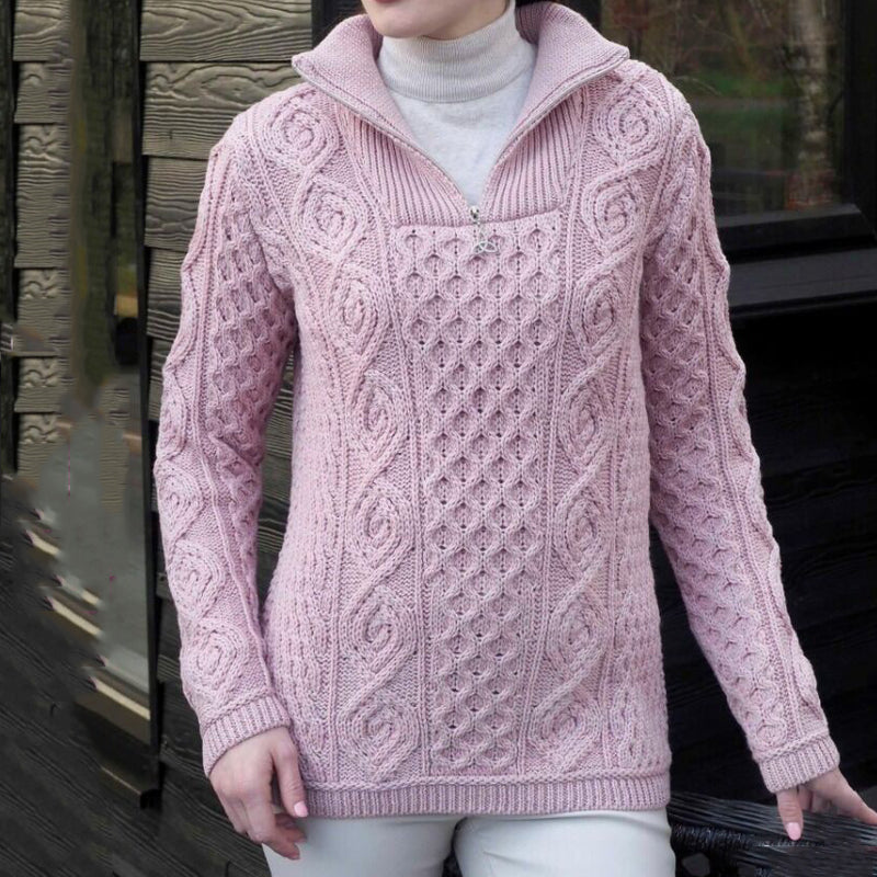 Pull au design réfléchi