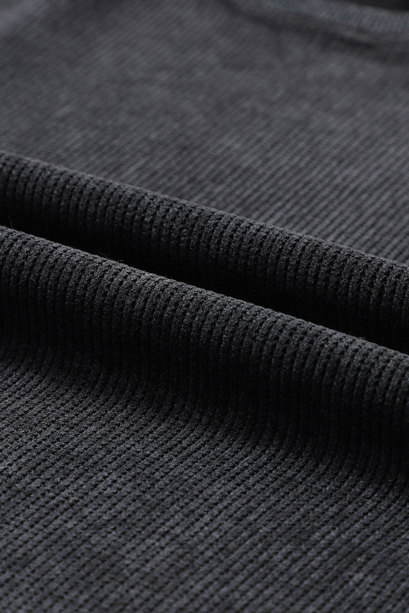 Pull au design réfléchi
